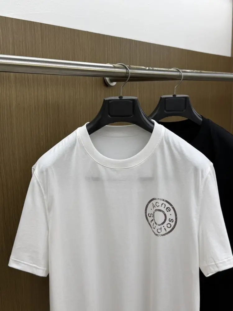 Acne Studios Футболка чоловіча — Фото 2