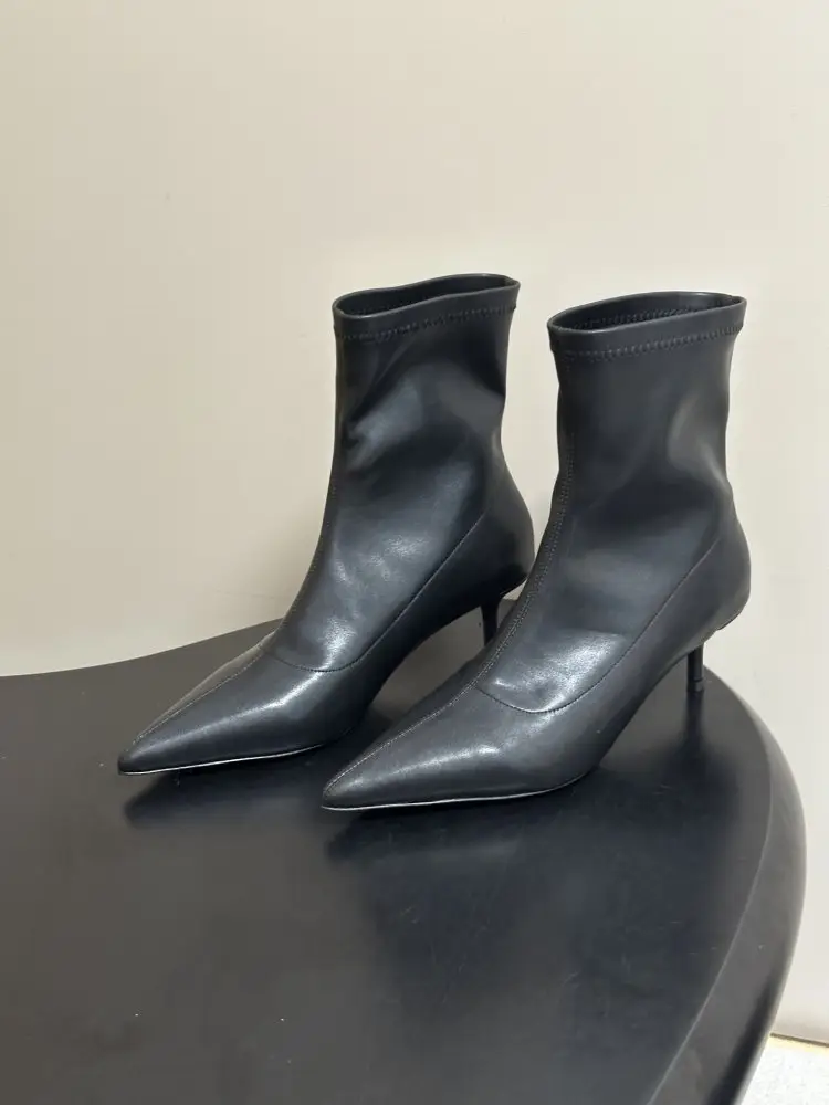 Alaïa Ботильйони з еластичною шкіри з гострим носком — Фото 3