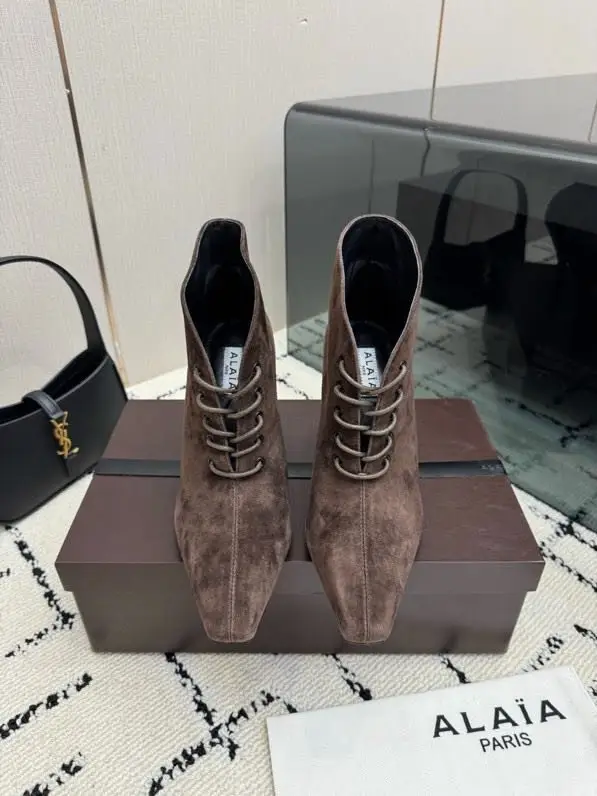 Alaïa Ботильйони жіночі на високому підборах — Фото 3