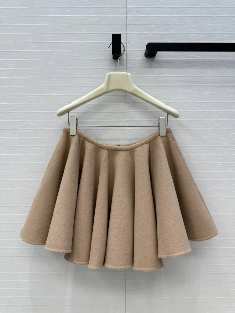 Alaïa — Cashmere mini-skirt from ruffles