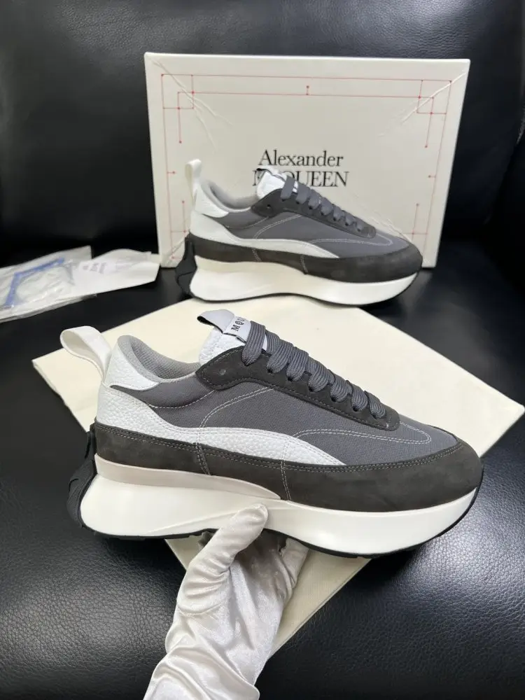 Alexander McQueen Кроссовки мужские — Фото 4