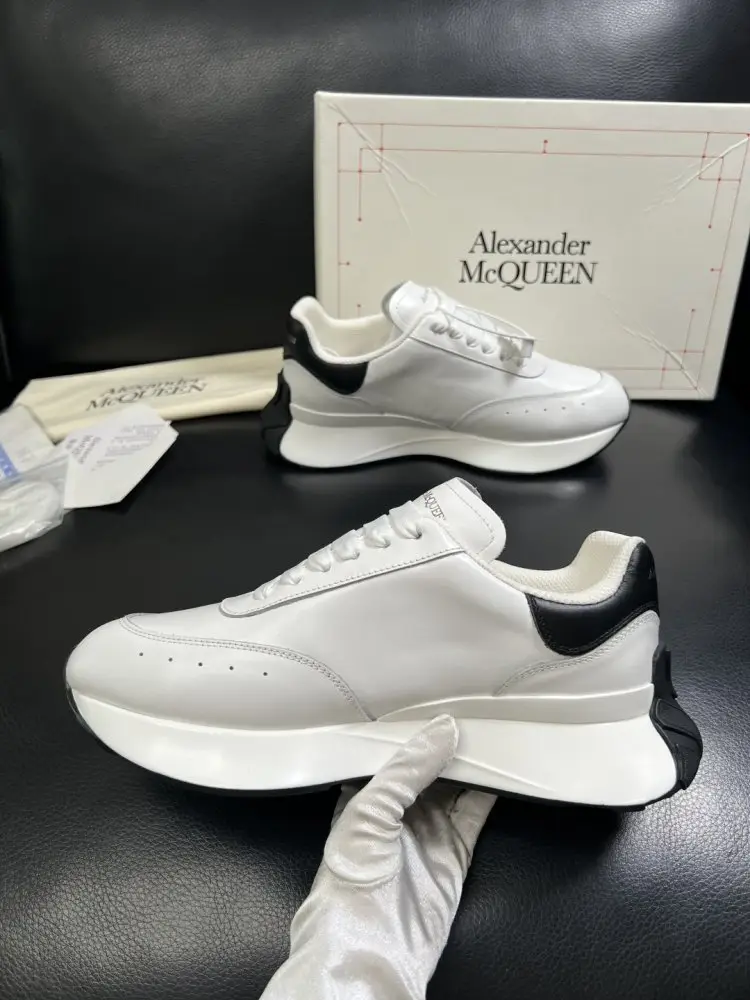 Alexander McQueen Кросівки чоловічі — Фото 5