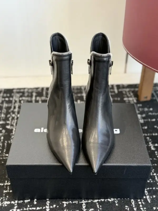 Alexander Wang — Ботильйони на блискавки