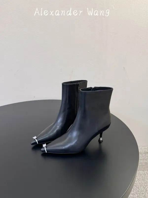 Alexander Wang Ankle boots on lightning — Photo 5