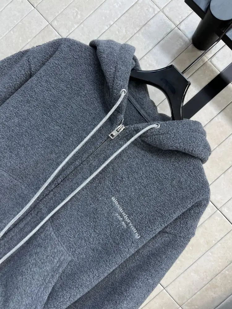Alexander Wang Costume female — Photo 2