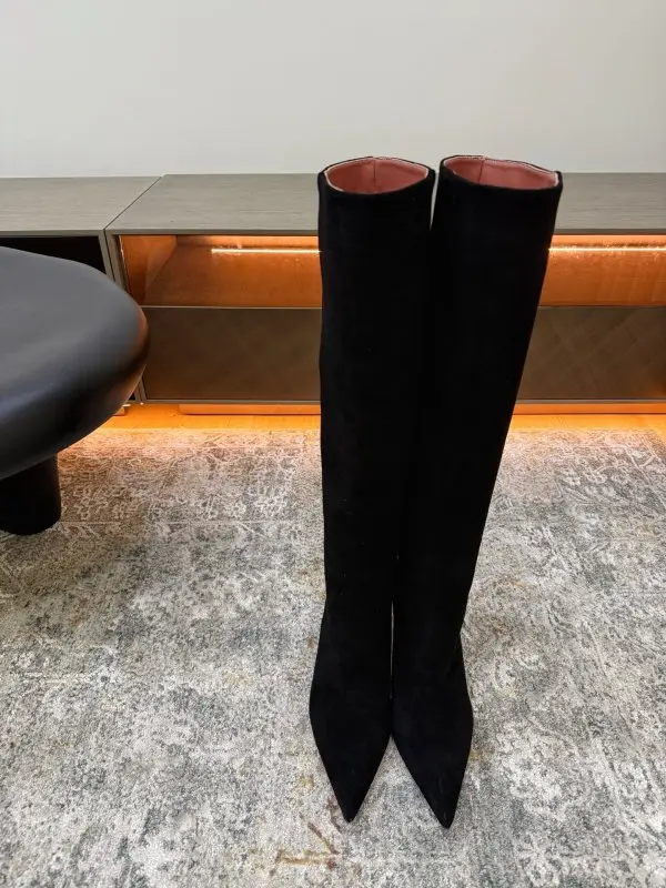 Amina Muaddi Boots suede on heel — Photo 2