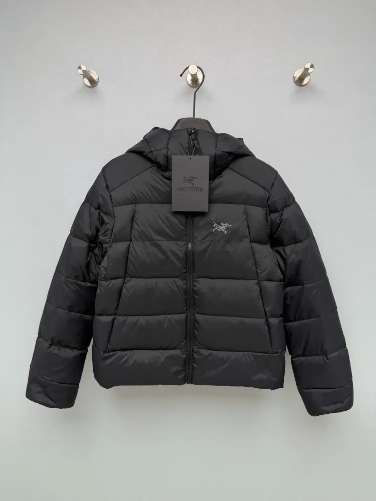 Arcteryx — Down jacket from hood female