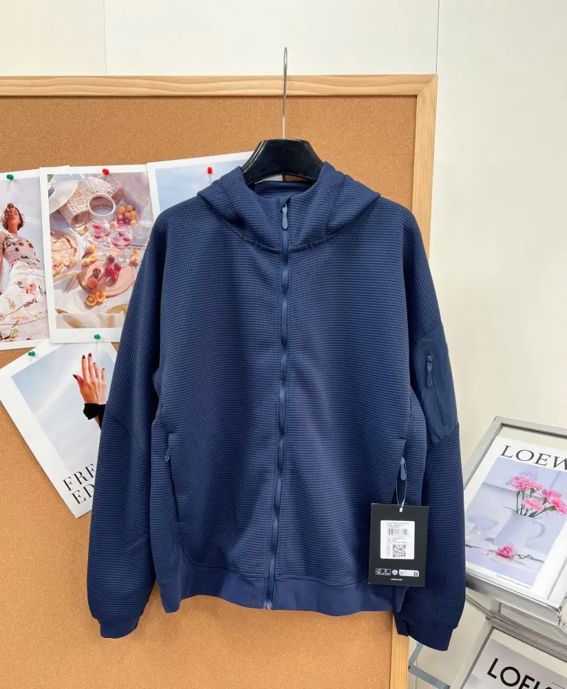 Arcteryx — Толстовка