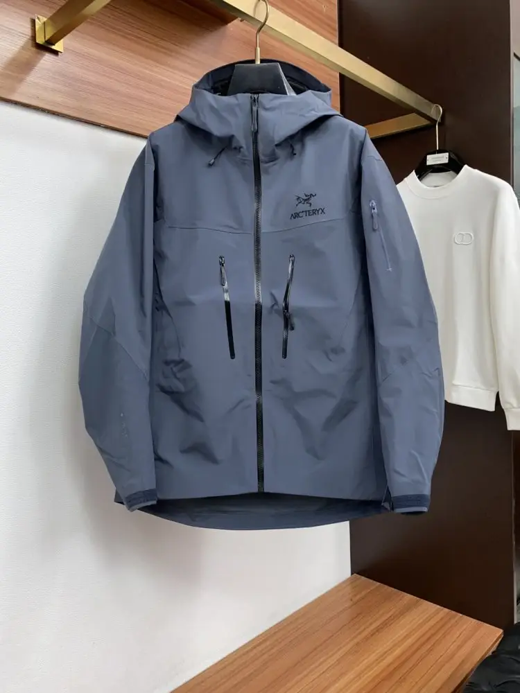 Arcteryx — Jacket men's GORE-TEX Pro