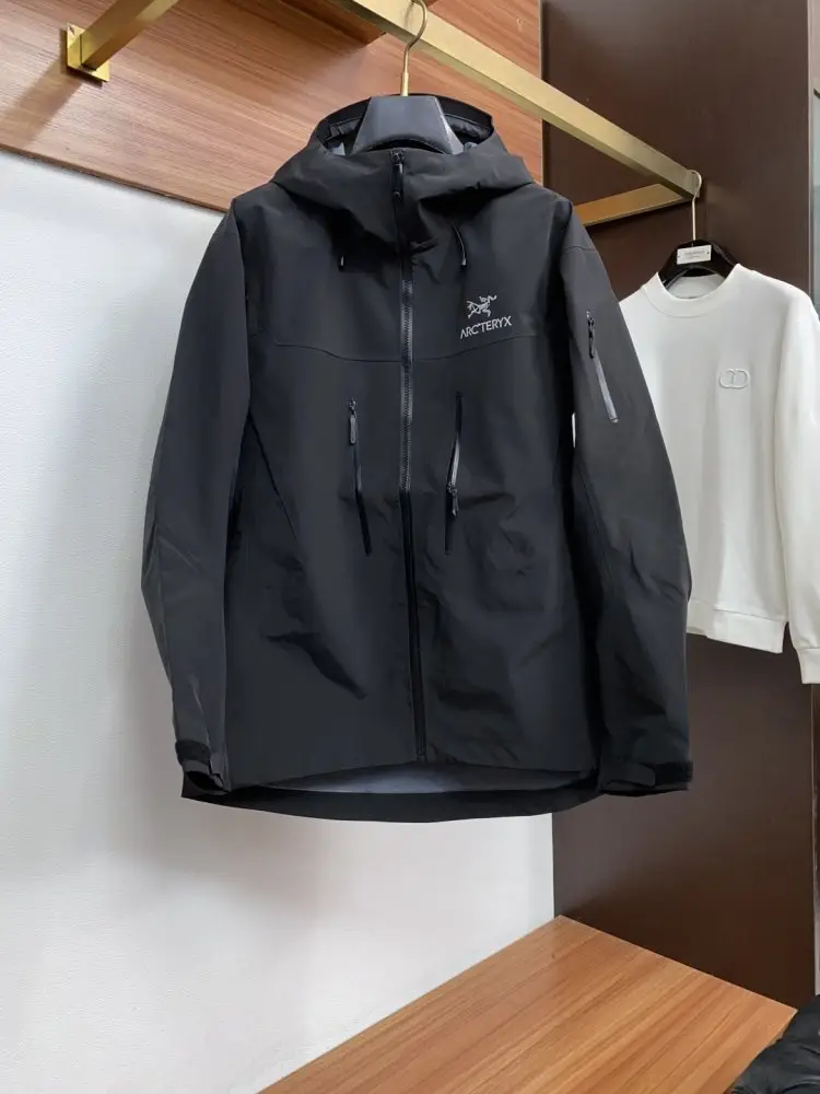 Arcteryx — Jacket men's GORE-TEX Pro