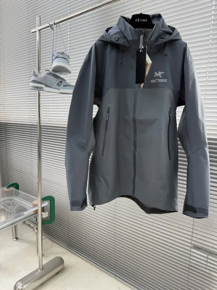 Arcteryx — Jacket men's