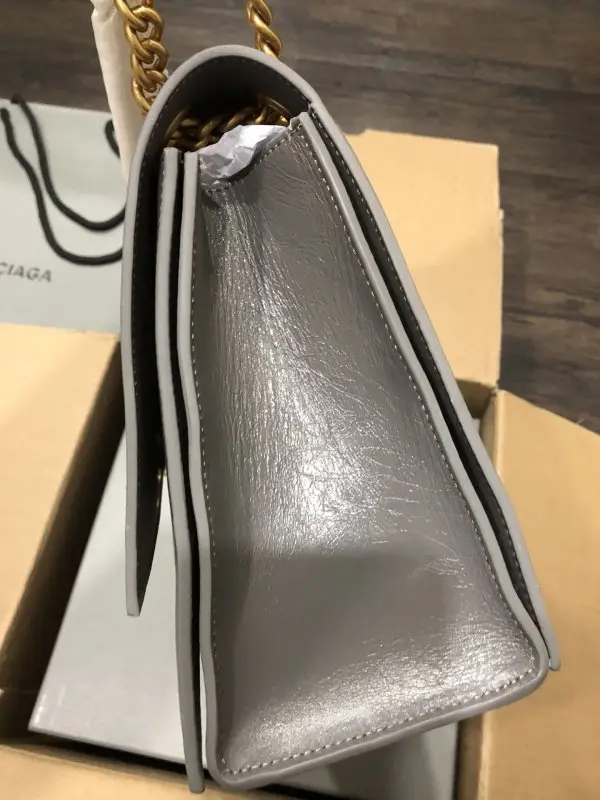 Balenciaga Сумка на плечо Crush Chain среднего размера с цепочкой — Фото 3