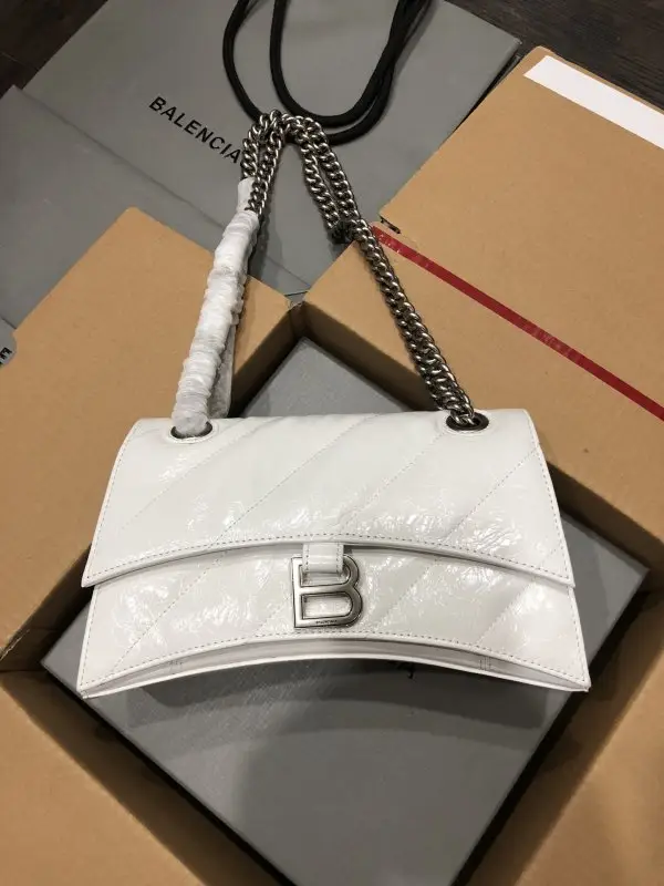 Balenciaga — A bag on shoulder Crush Chain Small size from chain
