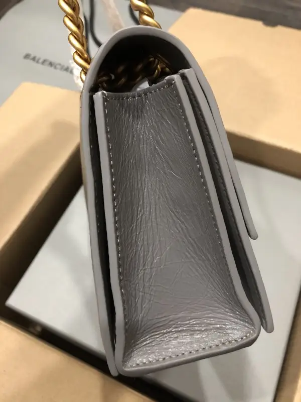 Balenciaga A bag on shoulder Crush Chain Small size from chain — Photo 3