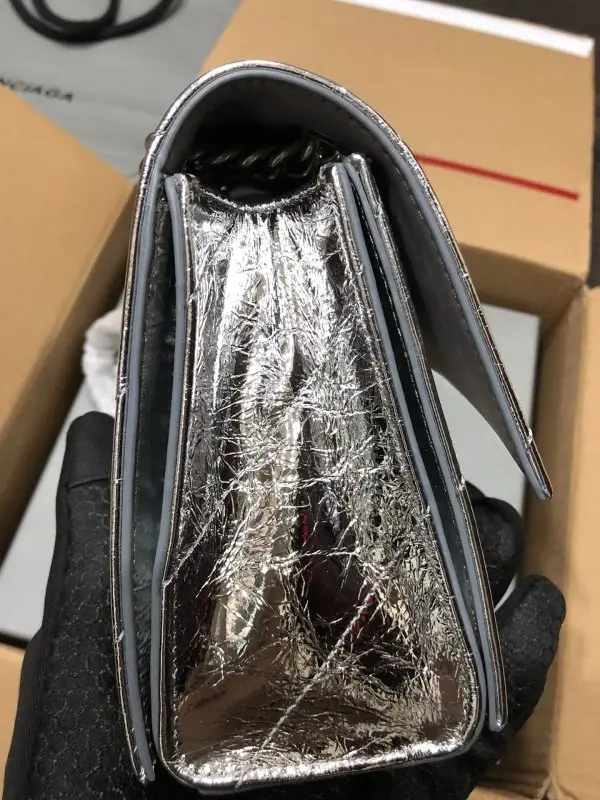 Balenciaga A bag on shoulder Crush Chain Small size from chain — Photo 3