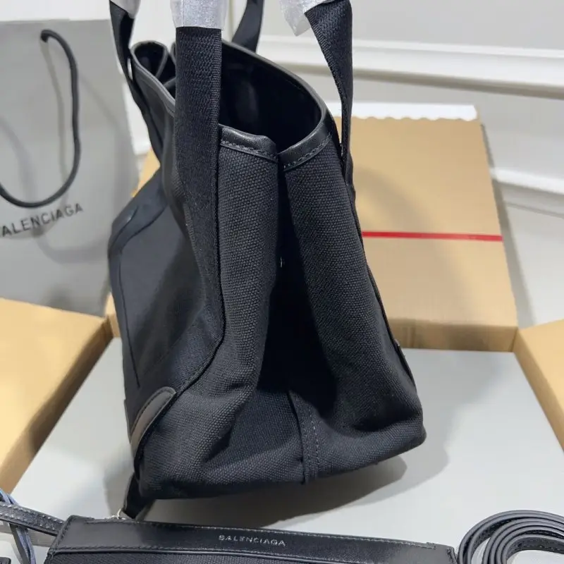 Balenciaga Сумка-тоут CABAS 30 см — Фото 5