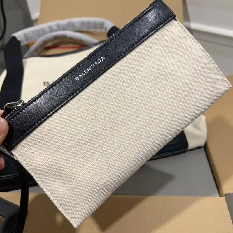 Balenciaga A bag-тоут CABAS 38 cm — Photo 3