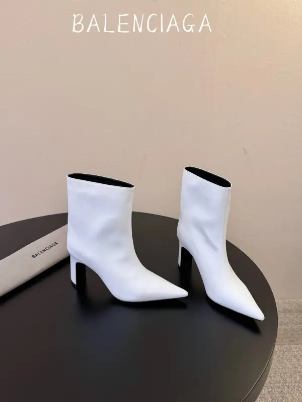 Balenciaga Ботильоны на шпильке — Фото 4