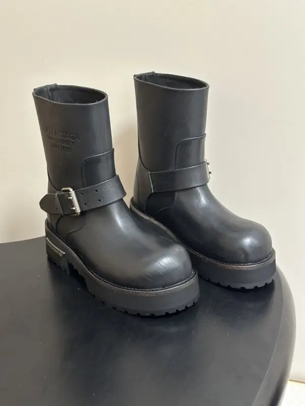 Balenciaga — Ботильйони Venom шкіряні жіночі