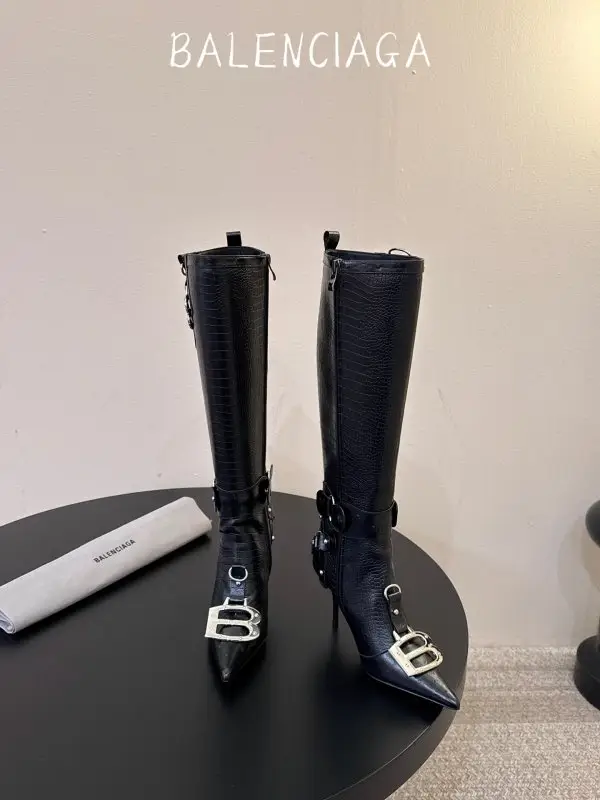 Balenciaga — Чоботи жіночі на шпильці