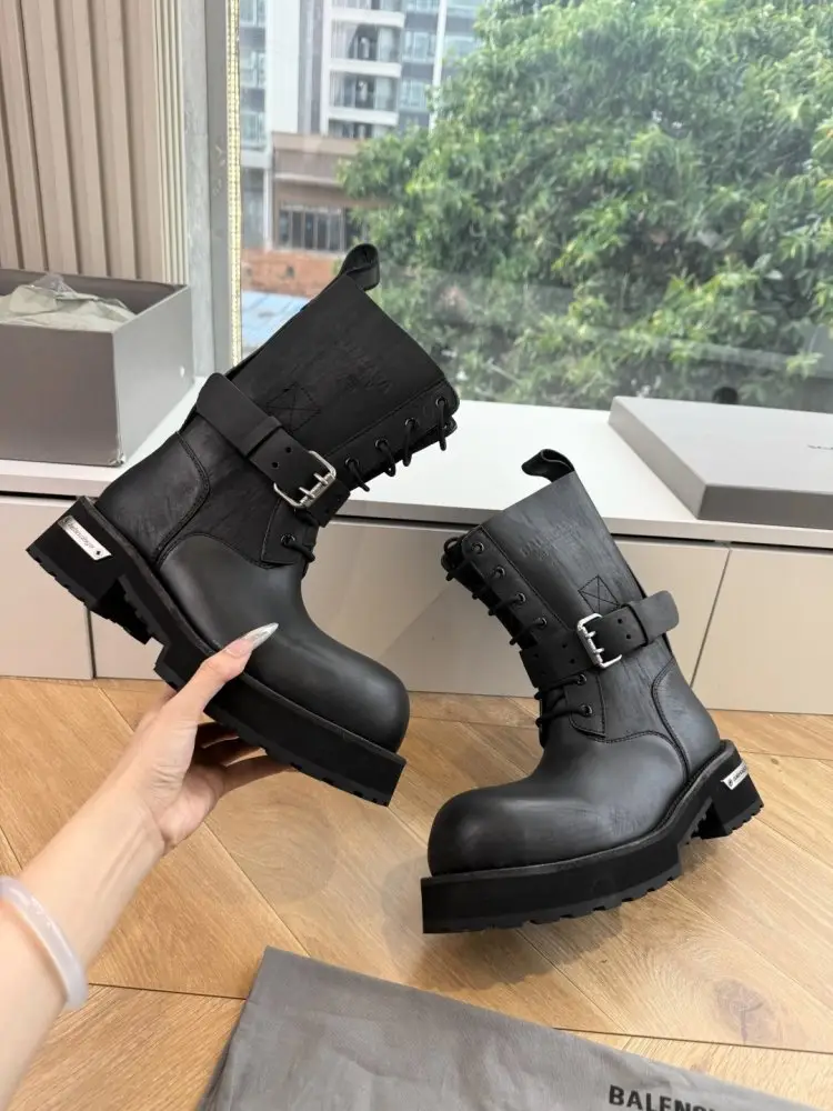 Balenciaga — Boots women's