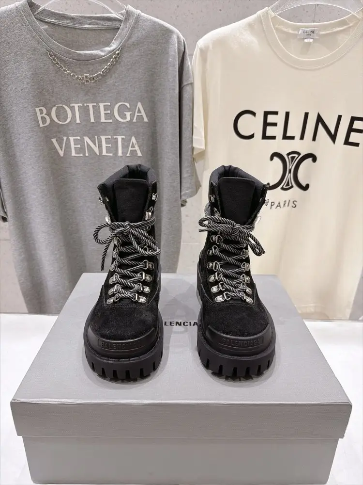 Balenciaga — Черевики жіночі