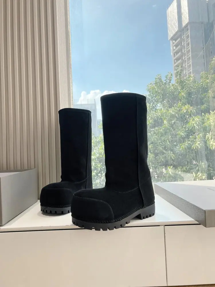 Balenciaga — Сапоги женские