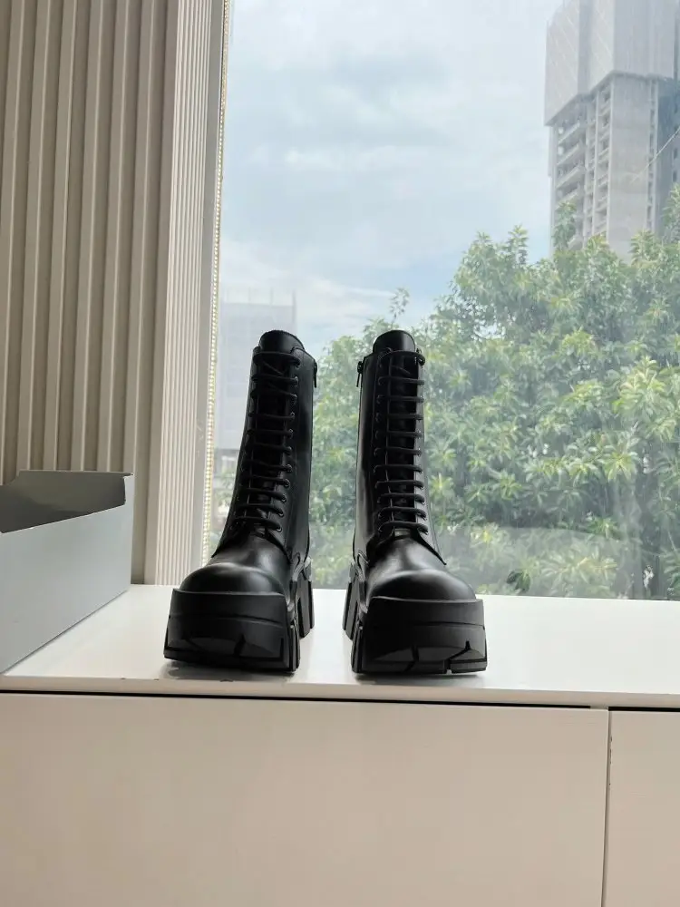 Balenciaga Ботинки женские — Фото 2