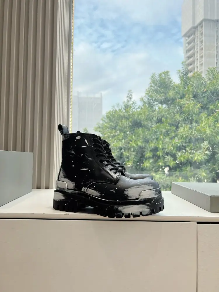 Balenciaga Ботинки женские — Фото 3