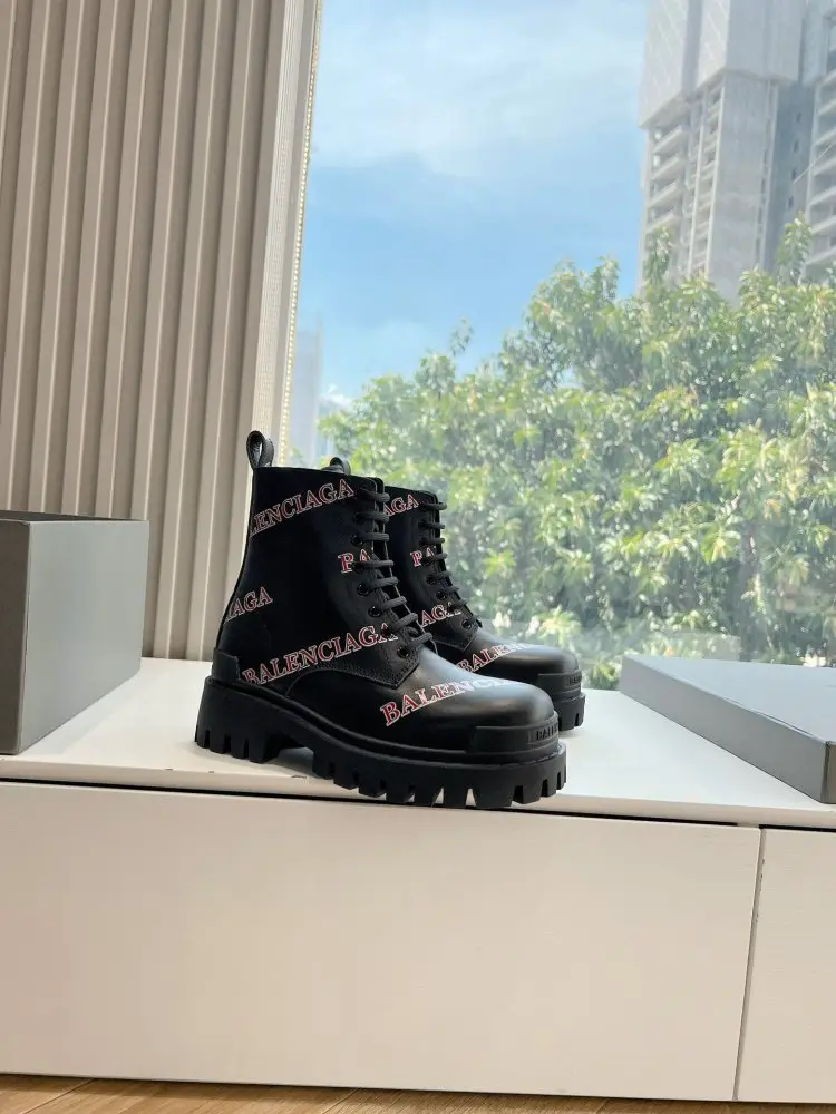 Balenciaga Черевики жіночі — Фото 3