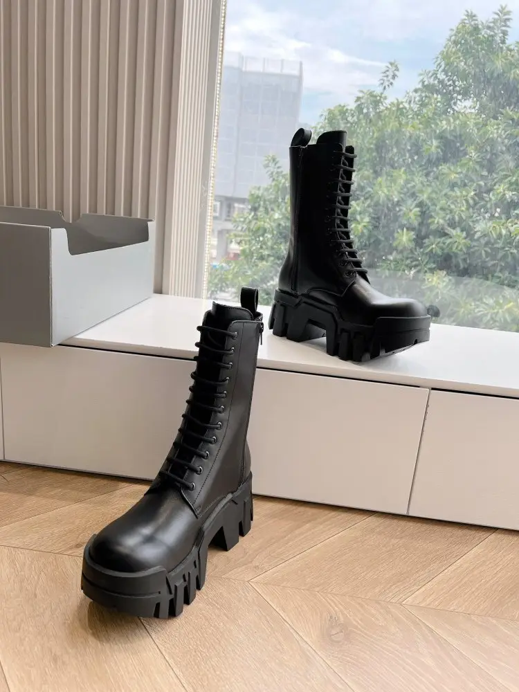 Balenciaga Ботинки женские — Фото 4
