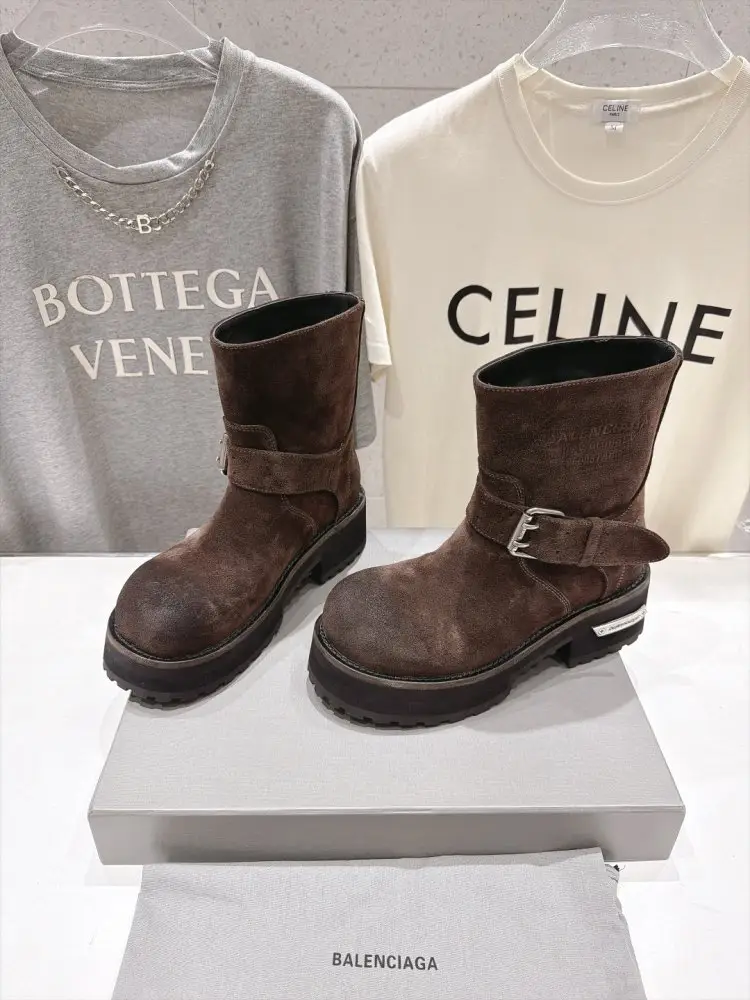 Balenciaga Boots women's — Photo 4