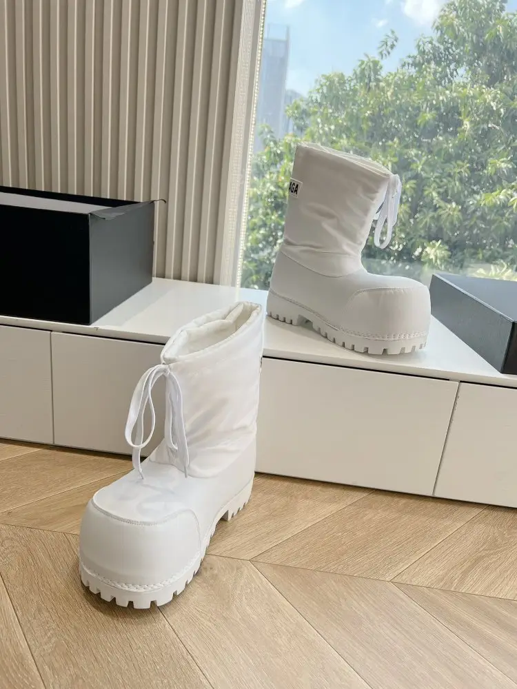 Balenciaga Boots women's — Photo 4
