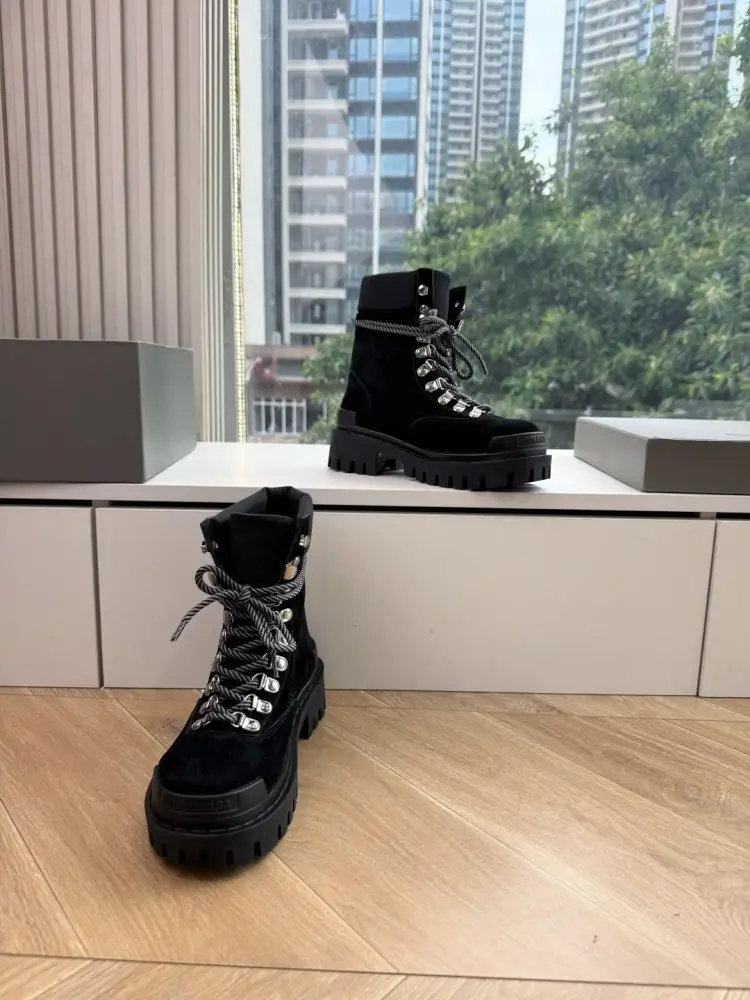 Balenciaga Ботинки женские — Фото 5