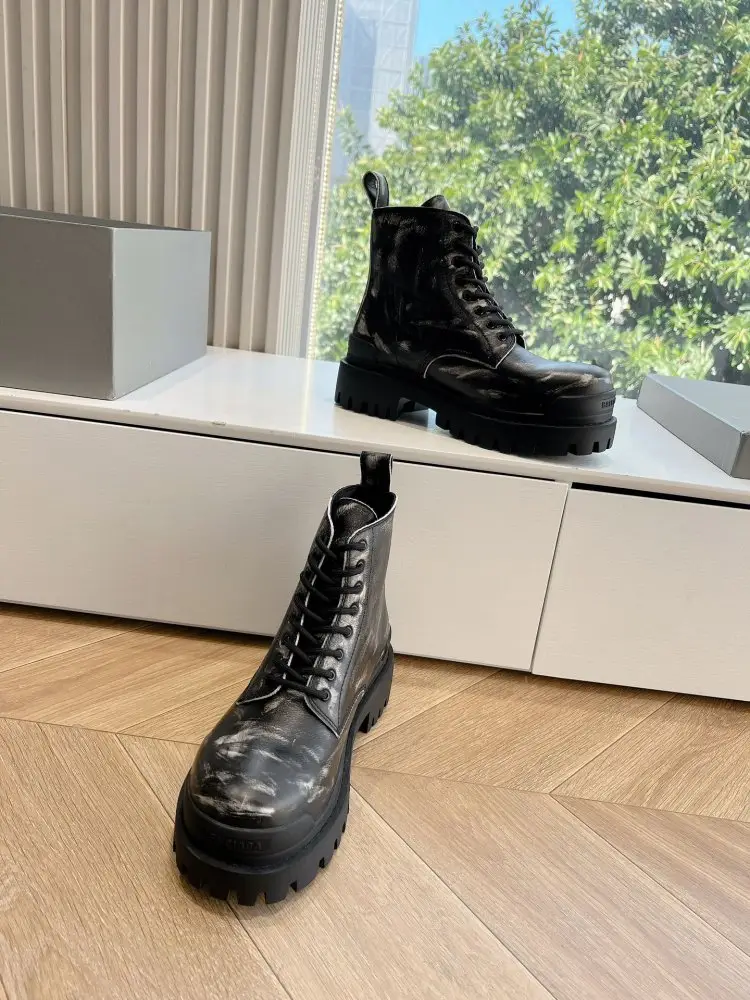 Balenciaga Ботинки женские — Фото 5