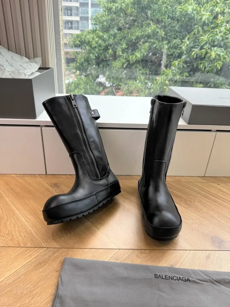 Balenciaga Boots women's — Photo 5