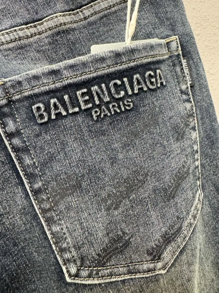 Balenciaga Джинсы мужские — Фото 4