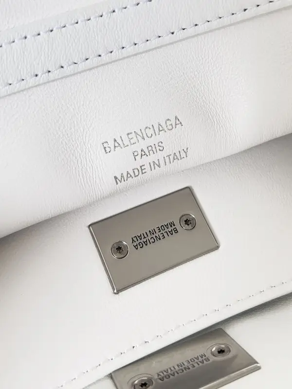 Balenciaga Leather a bag on shoulder Rodeo 23 cm — Photo 5