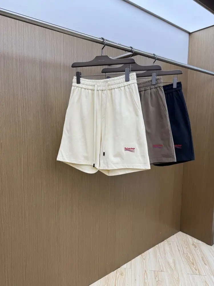 Balenciaga — Shorts men's