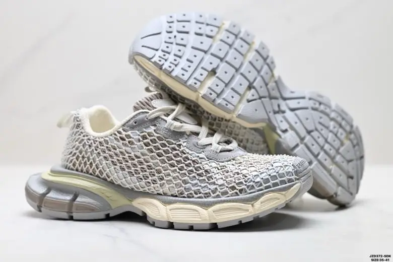 Balenciaga Кросівки Phantom Sneaker — Фото 5