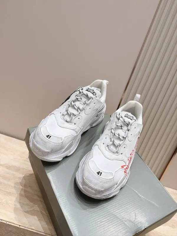 Balenciaga Кроссовки TripleS Tape Type 3D — Фото 3