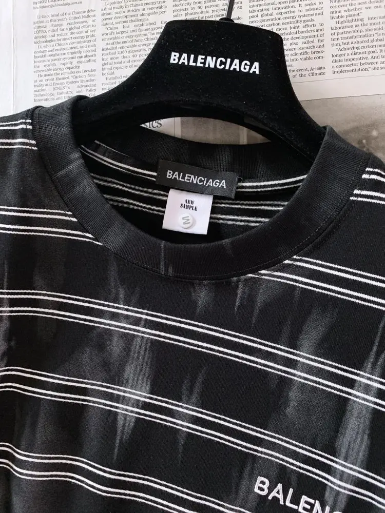 Balenciaga Футболка чоловіча — Фото 3