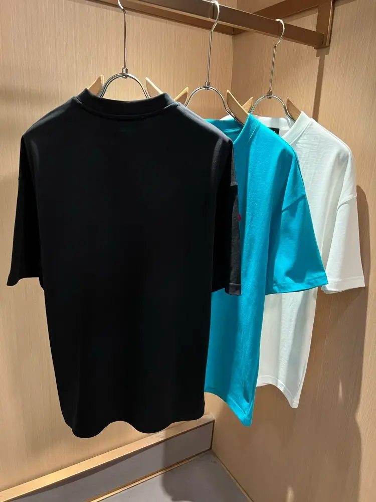 Balenciaga T-shirt men's — Photo 4