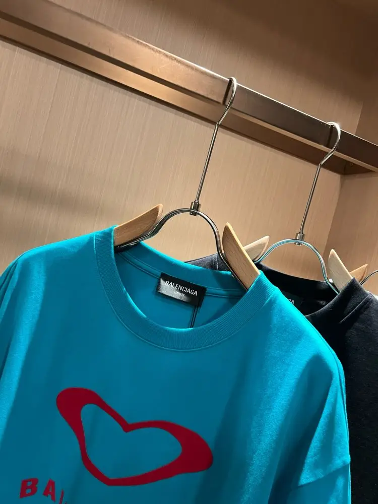 Balenciaga T-shirt men's — Photo 5