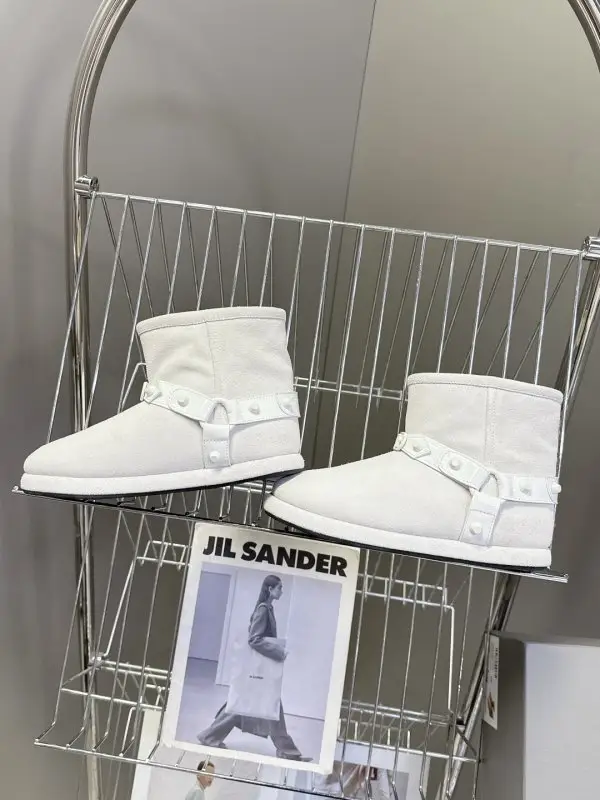 Balenciaga — Ugg boots