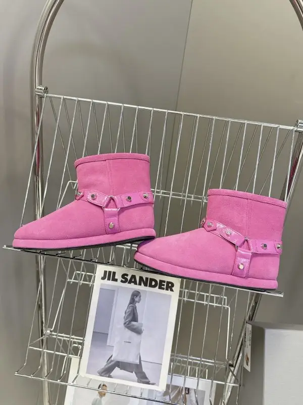 Balenciaga — Уггі