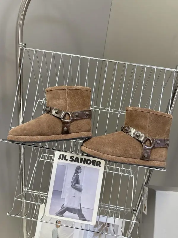 Balenciaga — Уггі