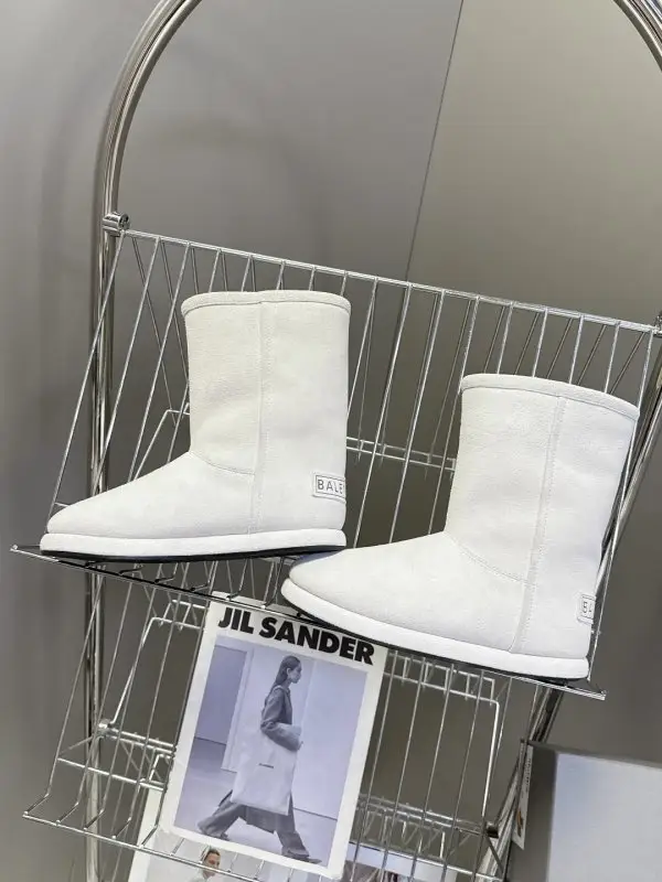Balenciaga — Ugg boots