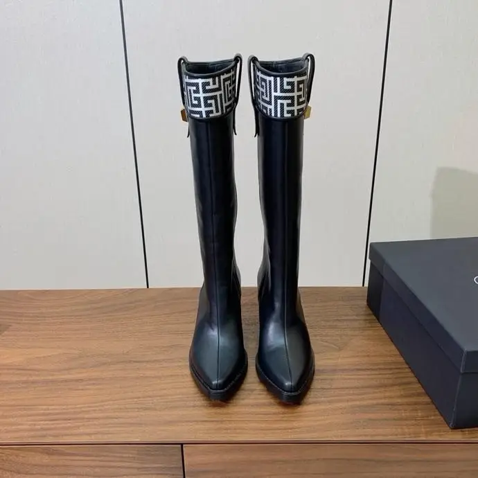 Balmain Boots leather women's on high heel — Photo 2