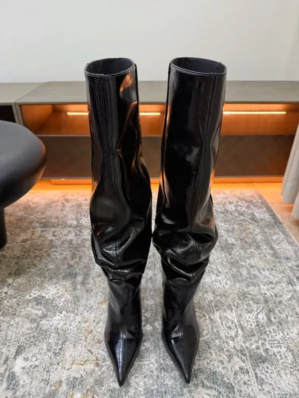 Balmain Boots leather women's on high heel — Photo 2